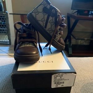 Brown Gucci baby shoes